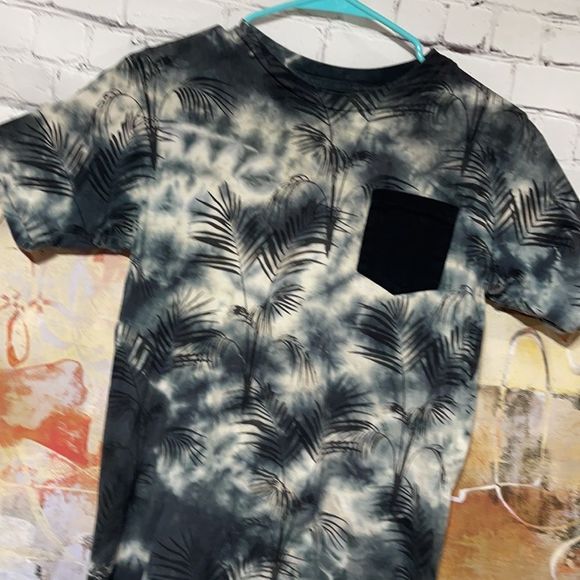 Tie-Dye Tropical Skater Tee Medium - Picture 2 of 11
